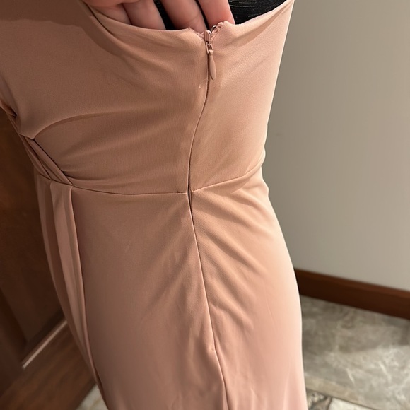 V neck, Hi-Lo long dress - Picture 4 of 7